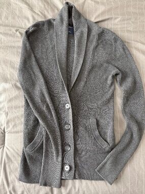 American Eagle cardigan